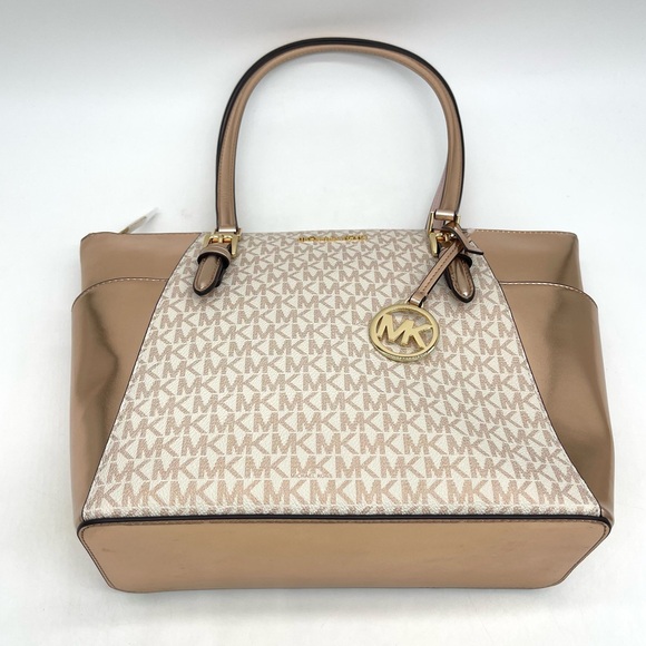 Michael Kors Charlotte Large Tote Bag